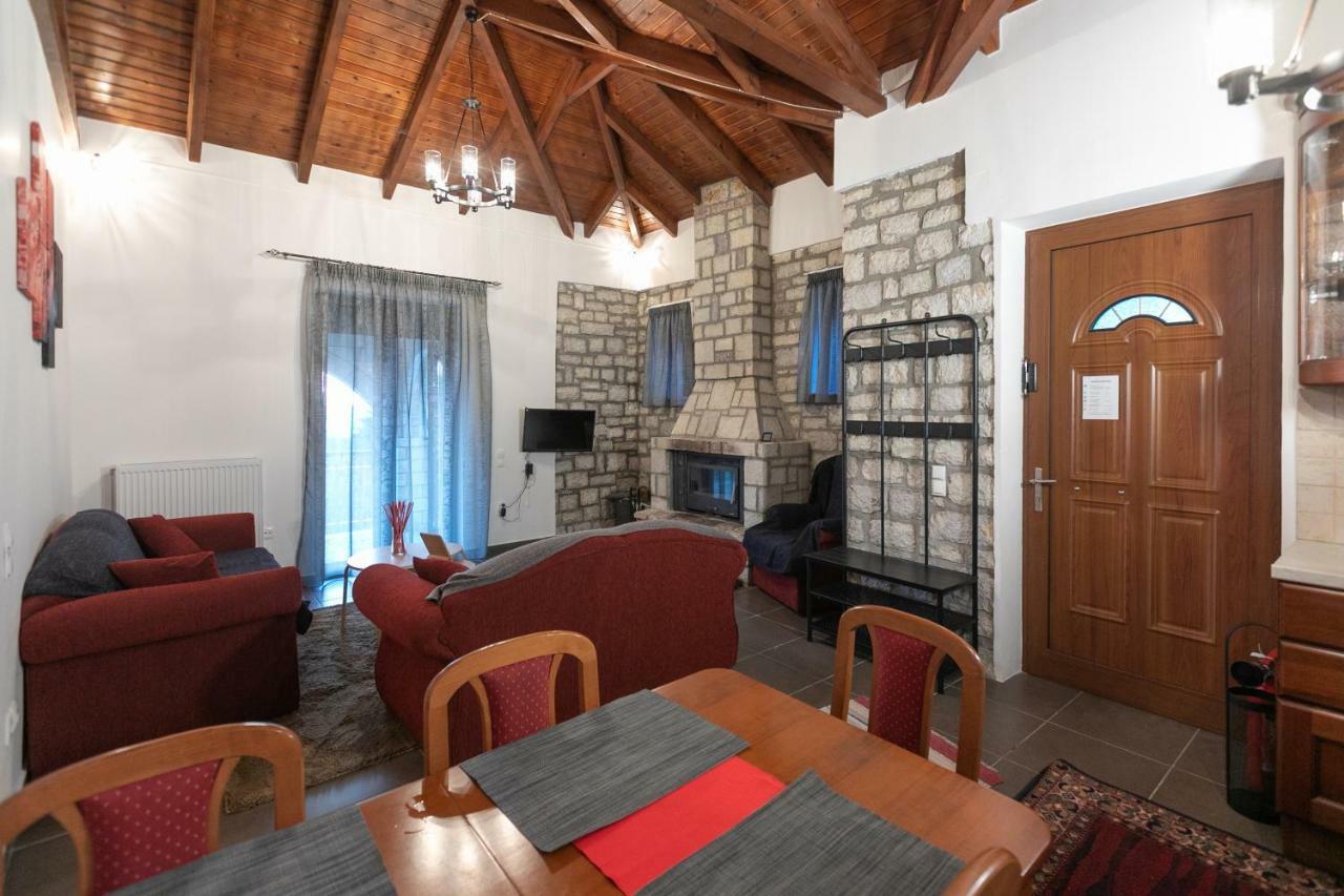 Villa Relax In Mainalo à Radhos Extérieur photo